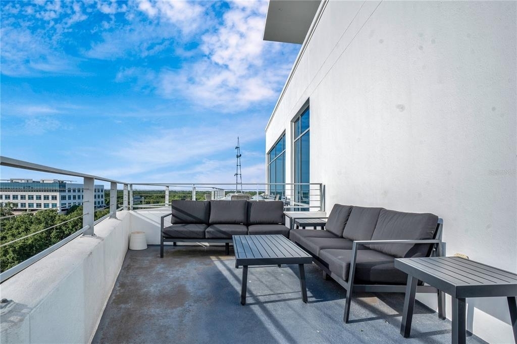 525 E Jackson Street - Photo 30