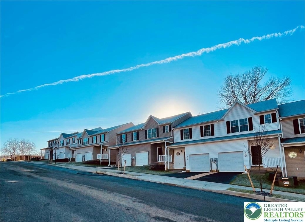 314 Barber Street - Photo 1