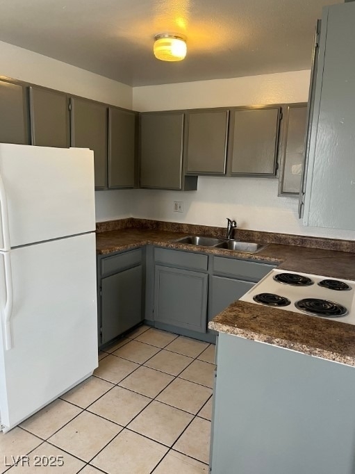 1900 Goldfield Street - Photo 1