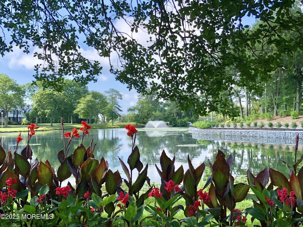 303 Pennsylvania Avenue - Photo 40