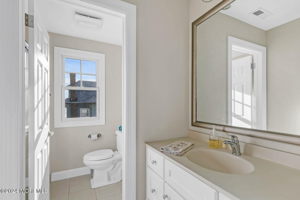 303 Pennsylvania Avenue - Photo 31