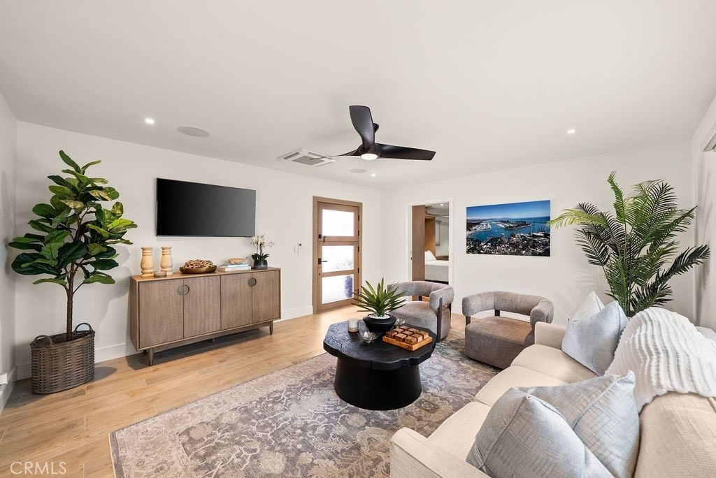 34051 Alcazar Drive - Photo 3