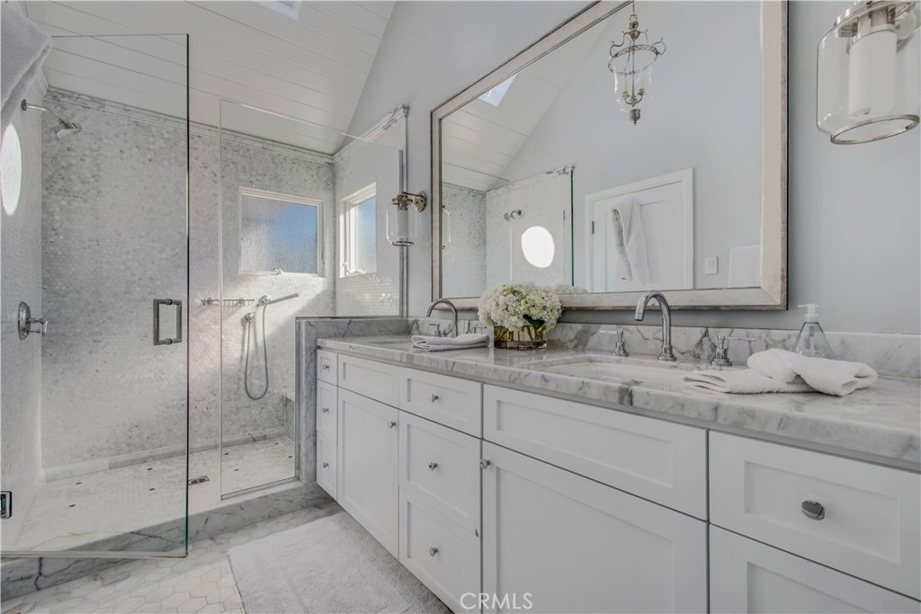317 E Bay Front - Photo 31
