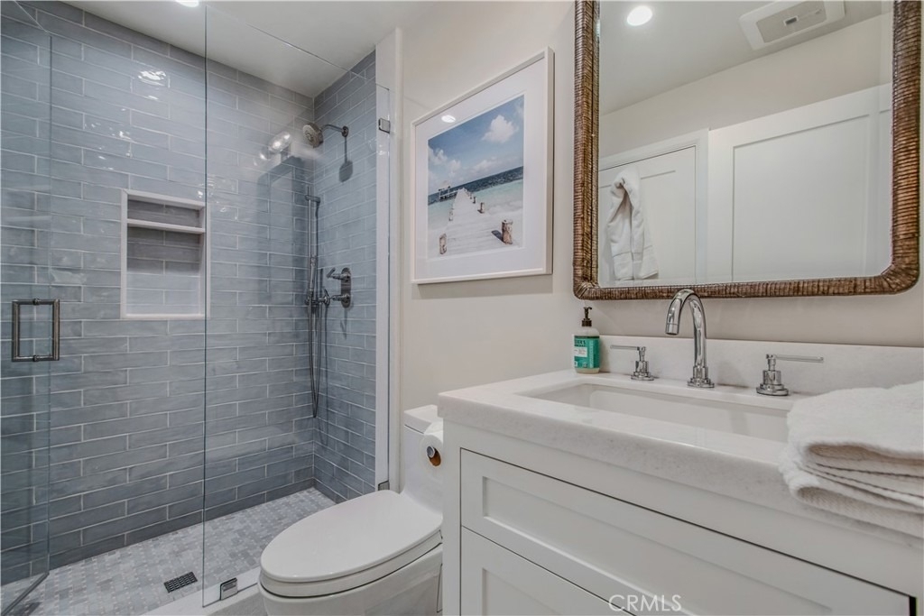 317 E Bay Front - Photo 39
