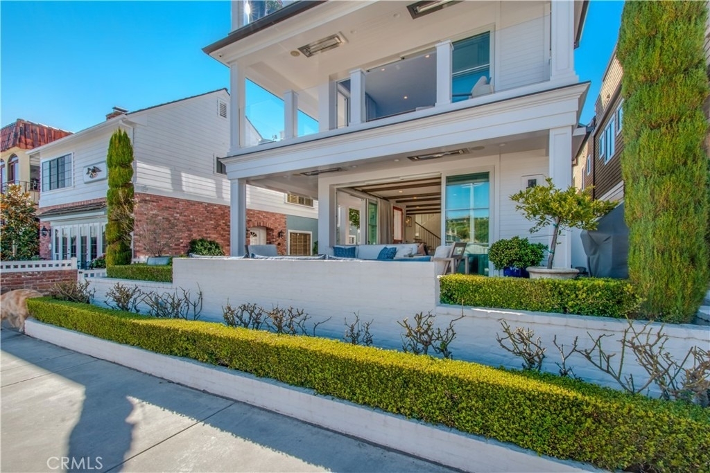 317 E Bay Front - Photo 6