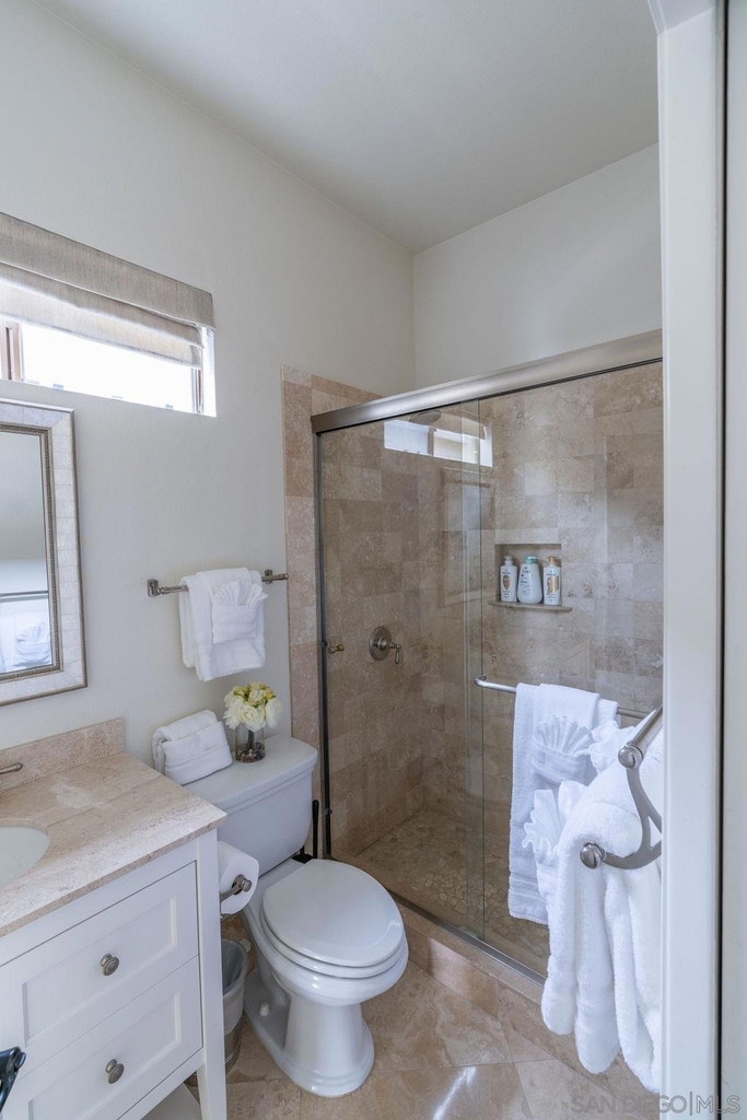 2508 Manchester Ave - Photo 35
