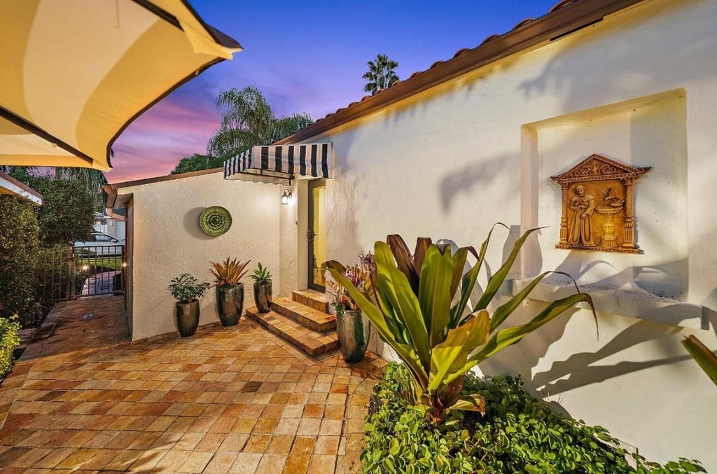 400 33rd Street - Photo 8