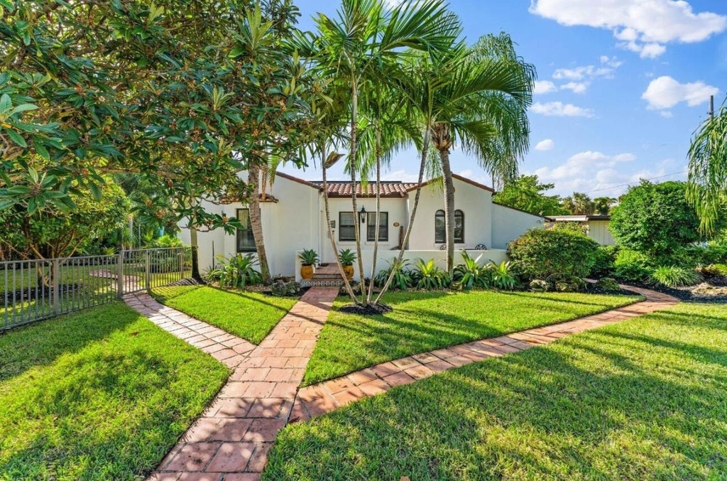 400 33rd Street - Photo 10