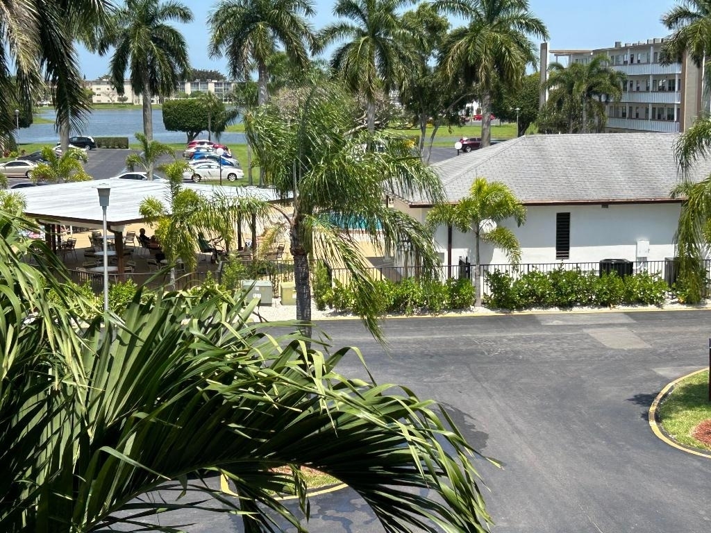 3070 Cornwall D - Photo 19