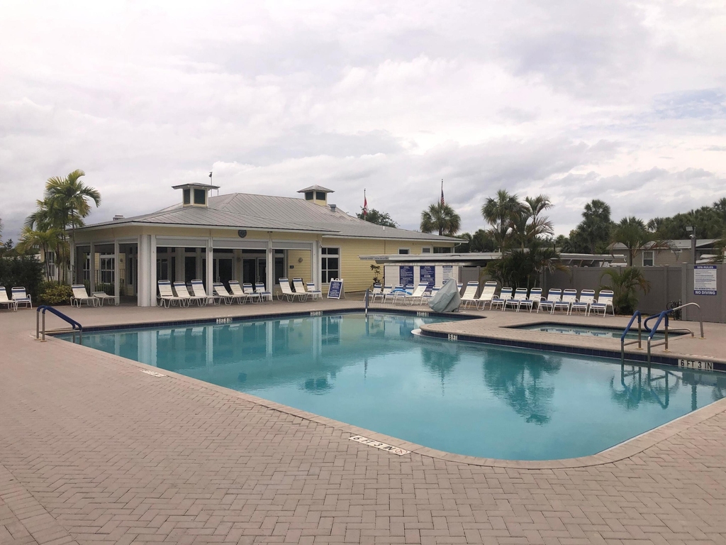 425 E Bougainvillea Drive - Photo 40