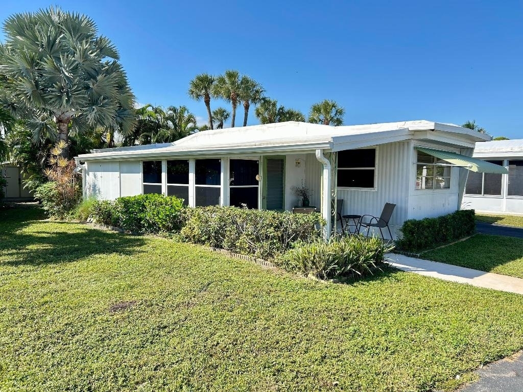425 E Bougainvillea Drive - Photo 1