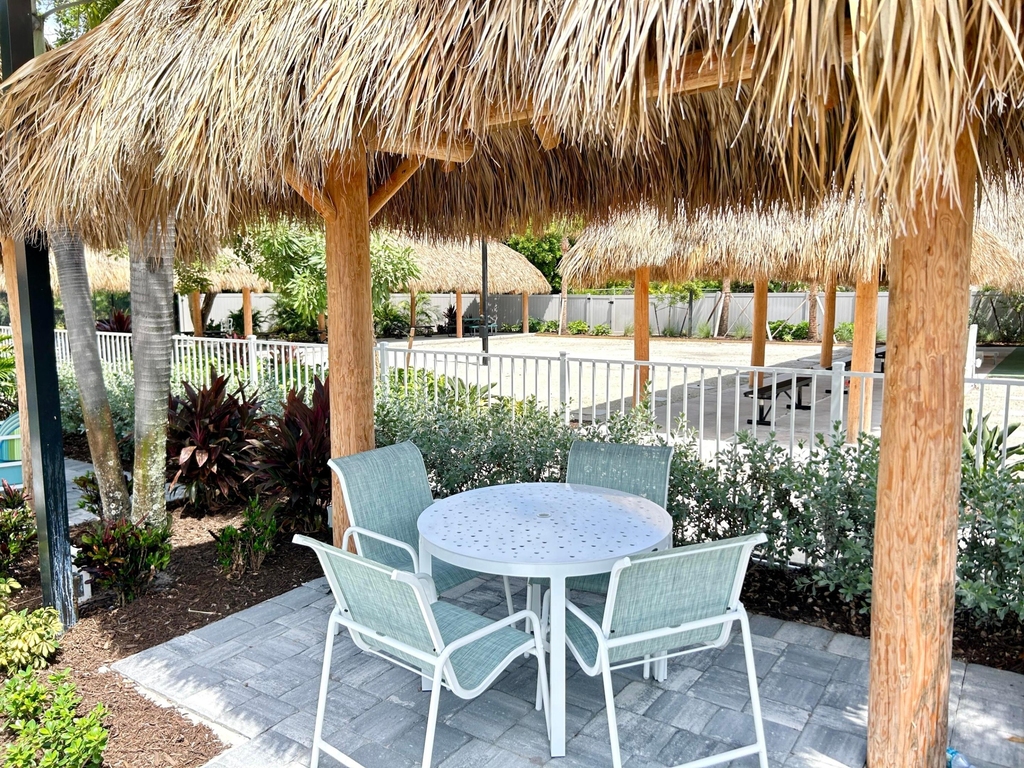 425 E Bougainvillea Drive - Photo 45