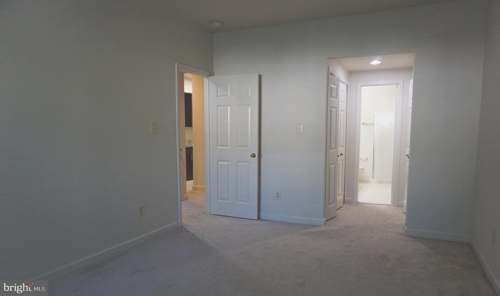 10824 Antigua Terrace - Photo 14