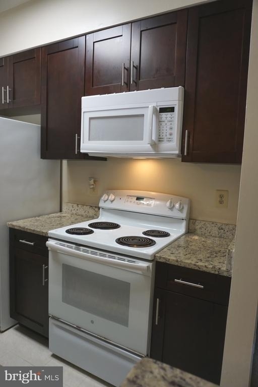 10824 Antigua Terrace - Photo 4