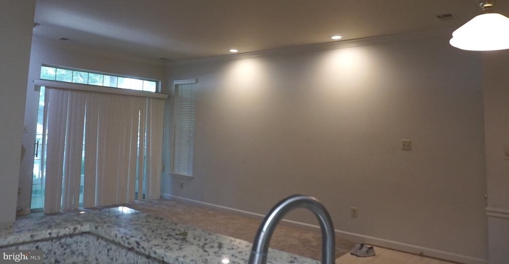 10824 Antigua Terrace - Photo 8