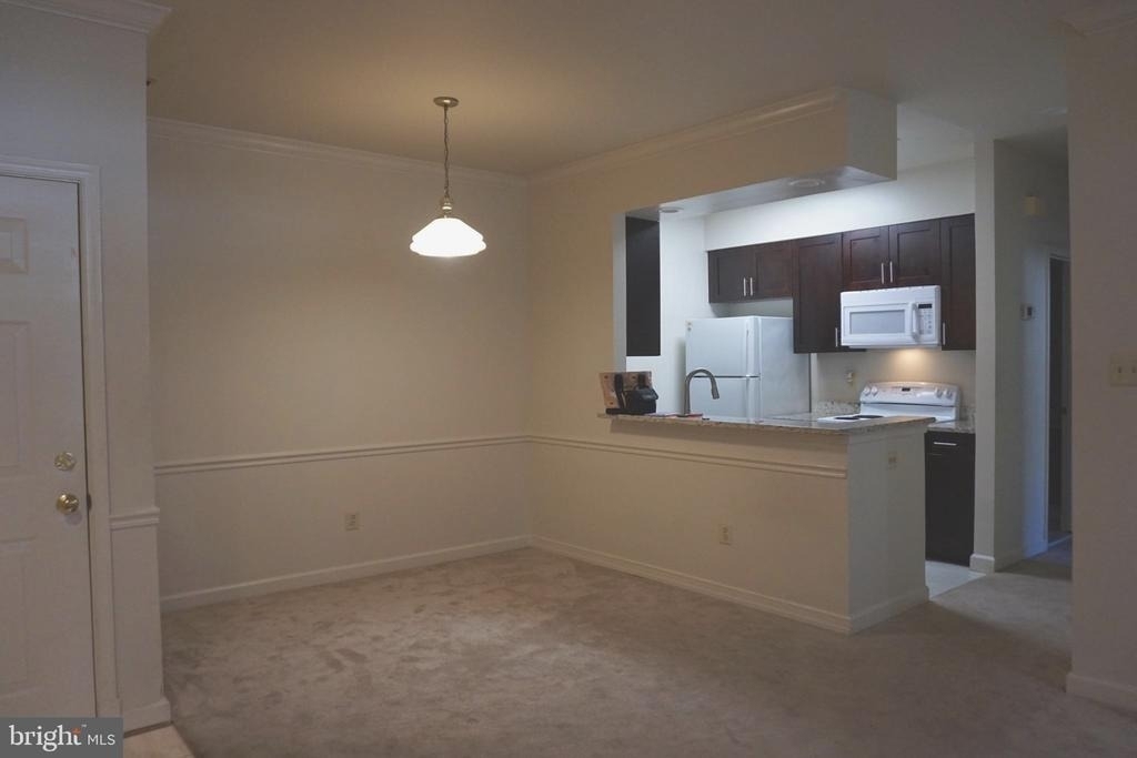 10824 Antigua Terrace - Photo 3