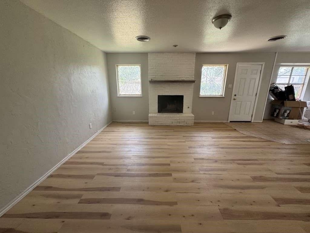 5431 45th Street - Photo 2