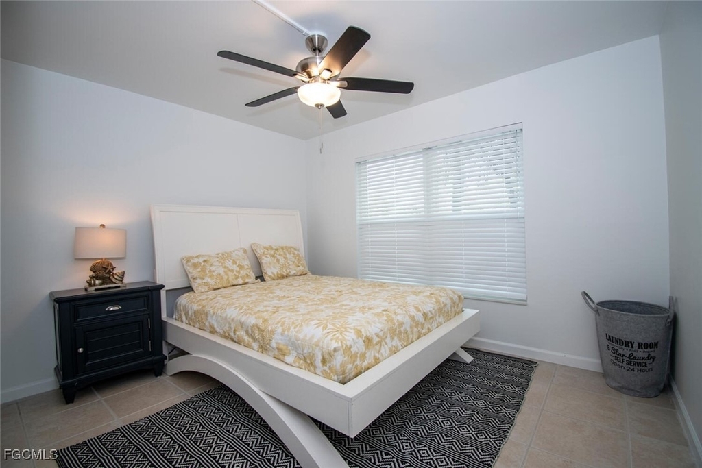 16007 Davis Road - Photo 14