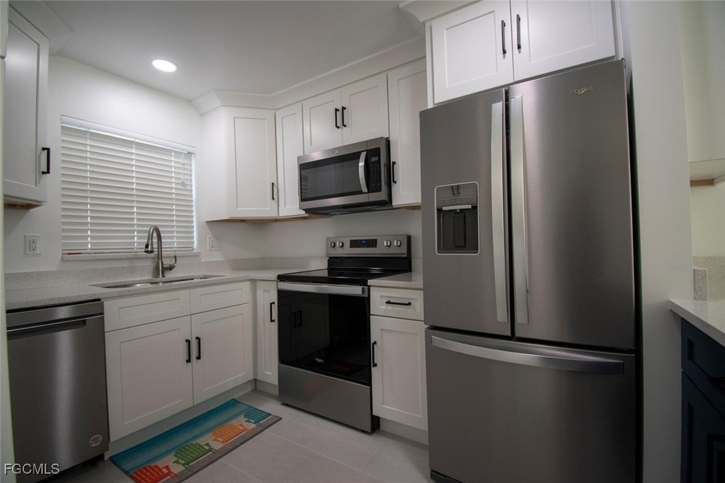 16007 Davis Road - Photo 4