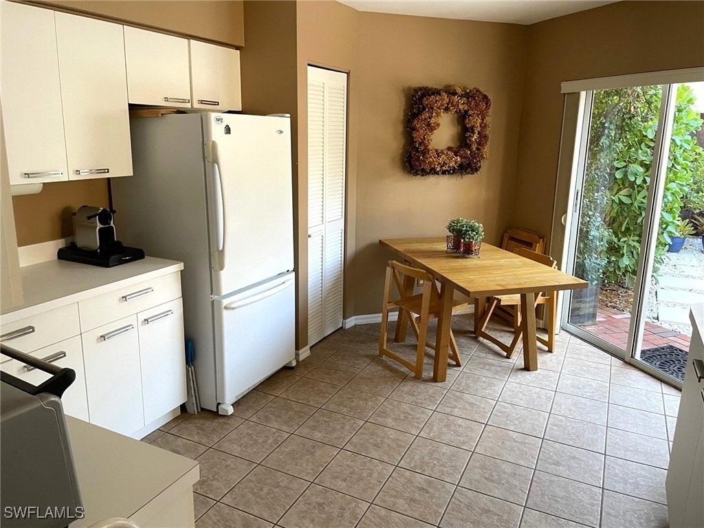 7710 Ahoy Avenue - Photo 8