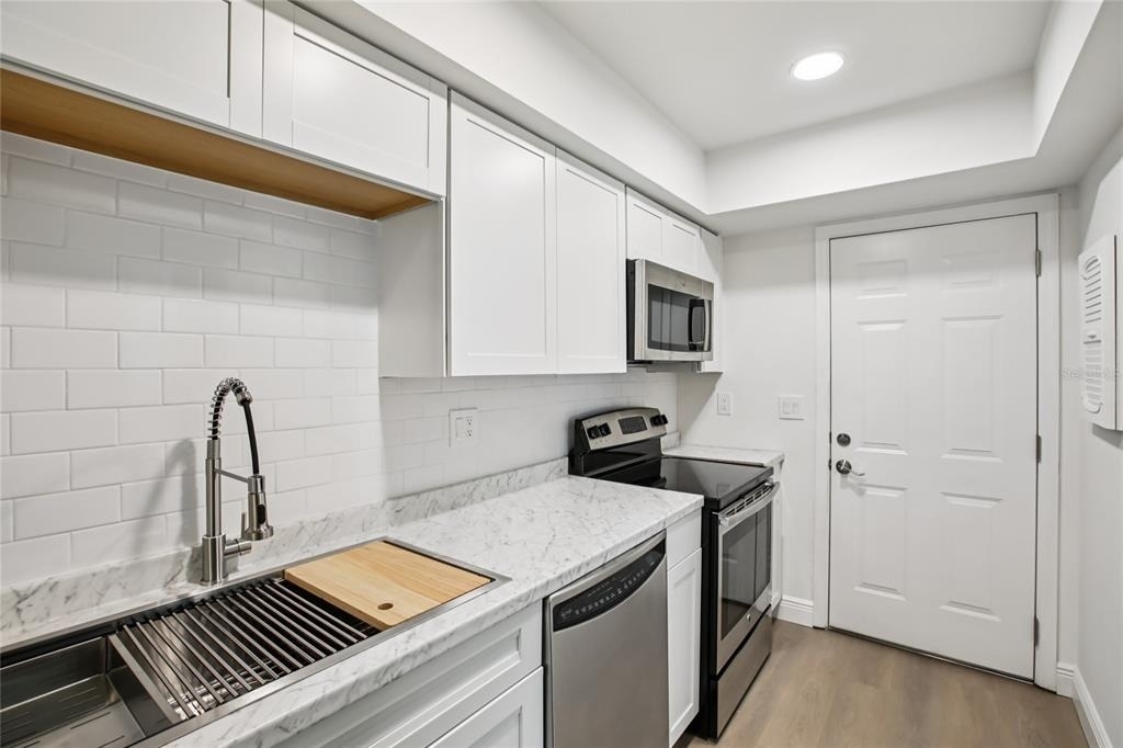 2906 Lichen Lane - Photo 9