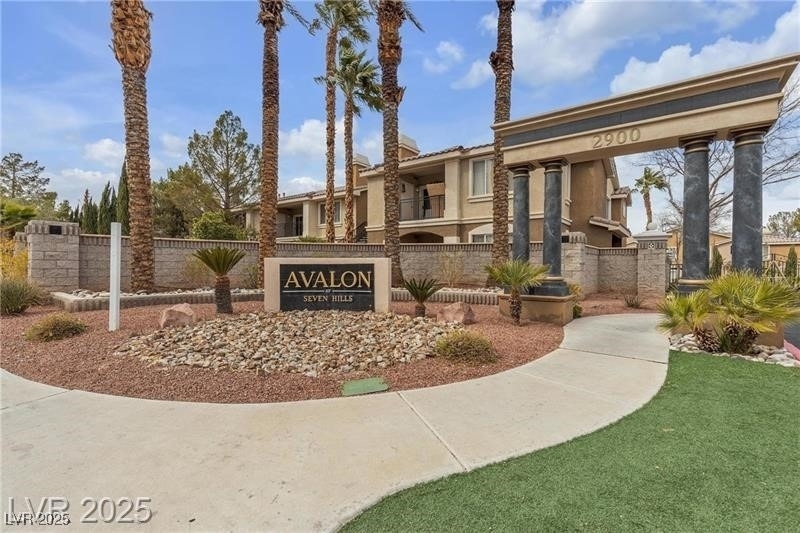 2900 Sunridge Heights Parkway - Photo 4