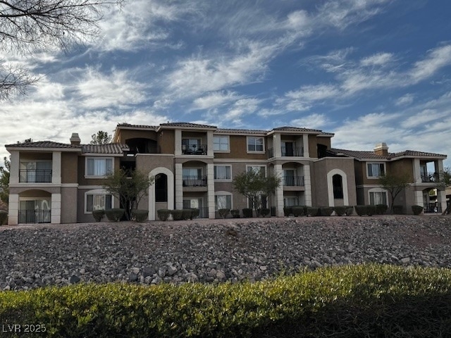 2900 Sunridge Heights Parkway - Photo 0