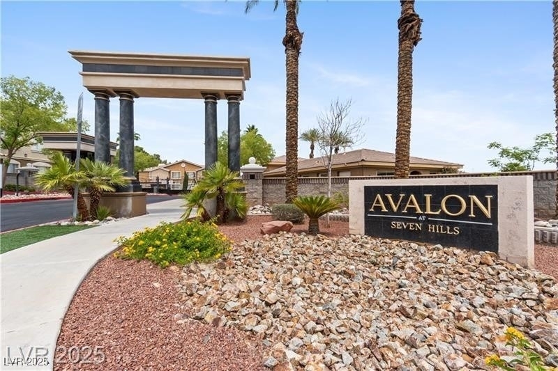 2900 Sunridge Heights Parkway - Photo 3
