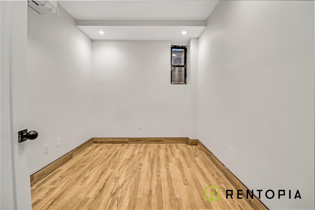 41 Skillman Avenue - Photo 2
