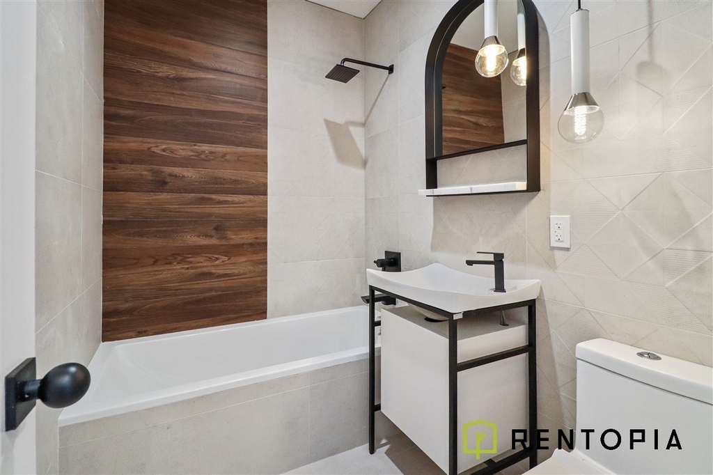 41 Skillman Avenue - Photo 6