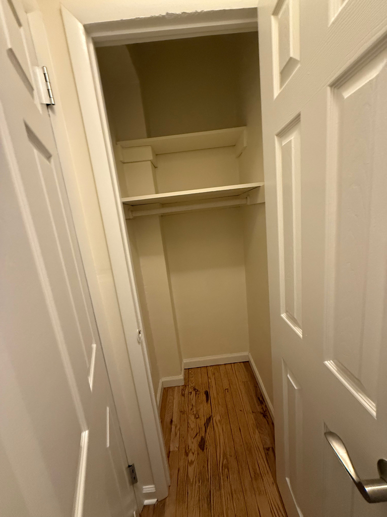 124 East 24th Street - Photo 11