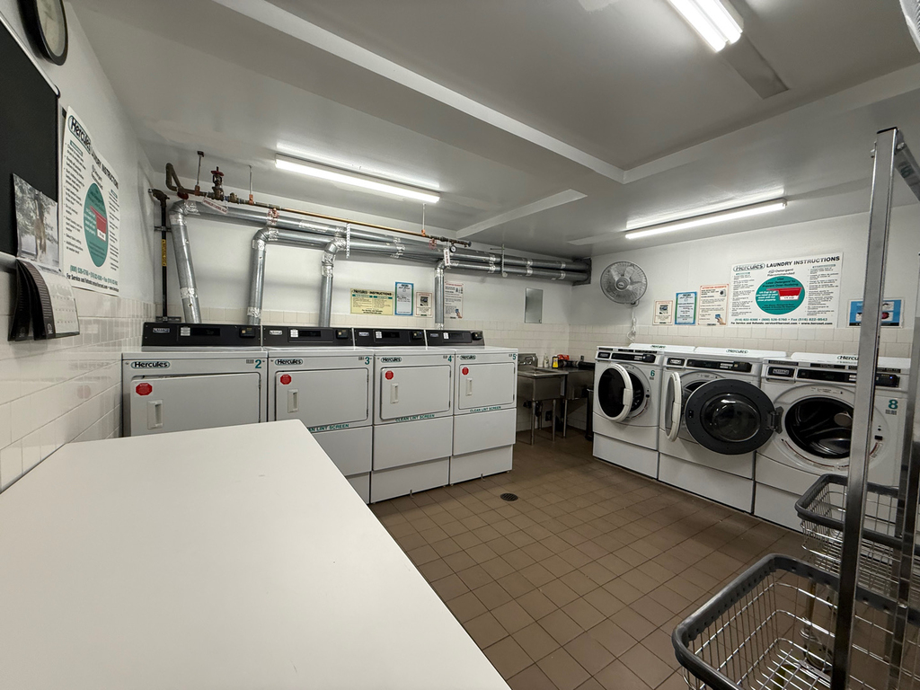 124 East 24th Street - Photo 14