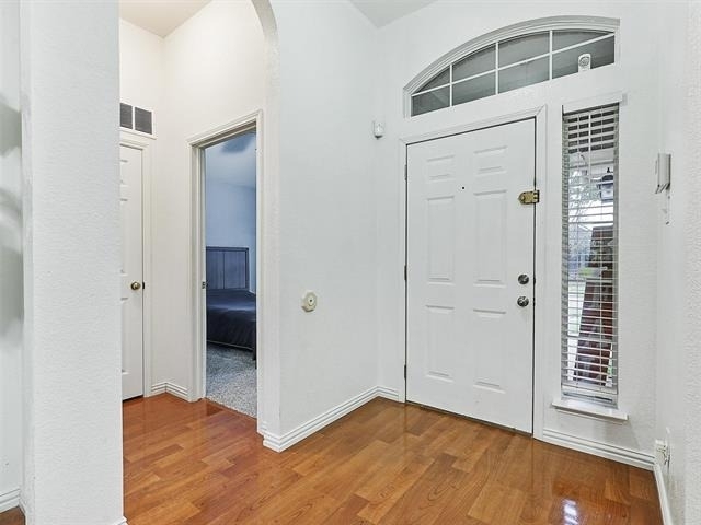 2136 Walden Place - Photo 2