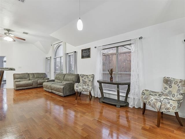 2136 Walden Place - Photo 3