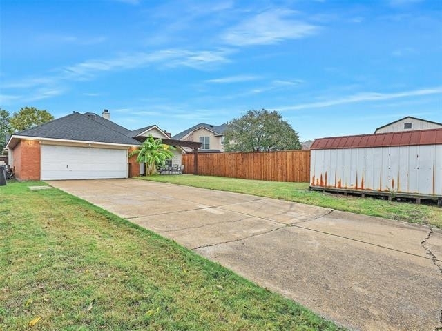 2136 Walden Place - Photo 21