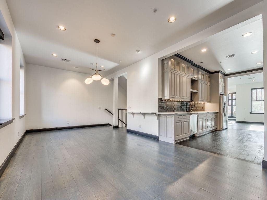 109 Ne 3rd Street - Photo 12