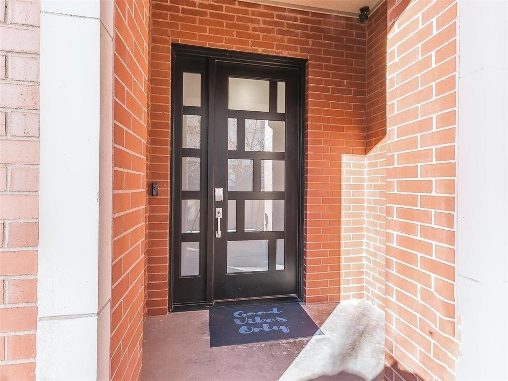 109 Ne 3rd Street - Photo 1