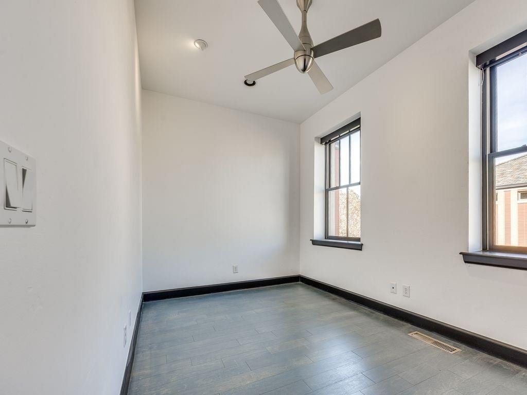109 Ne 3rd Street - Photo 24