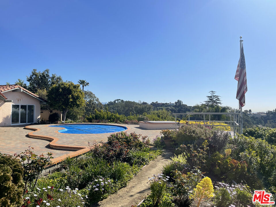 10723 Stradella Court - Photo 16