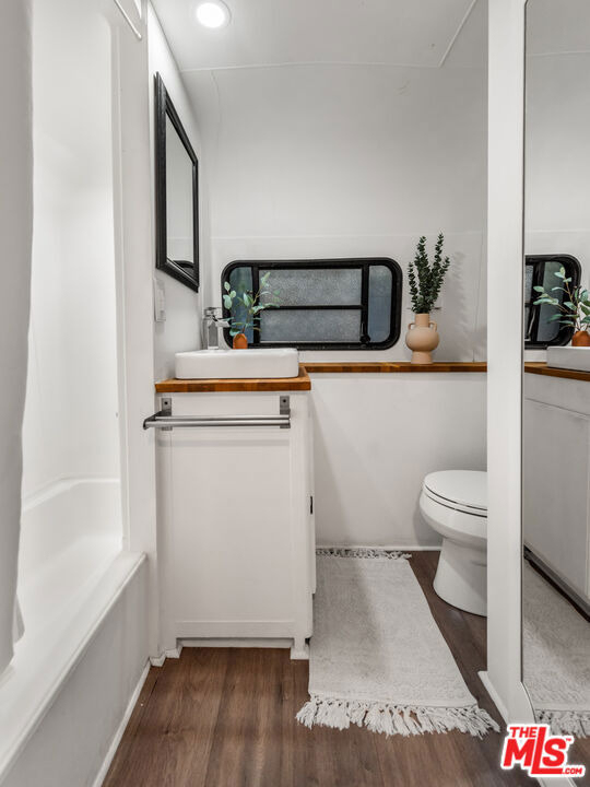 272 N Topanga - Photo 11