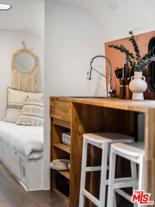 272 N Topanga - Photo 19