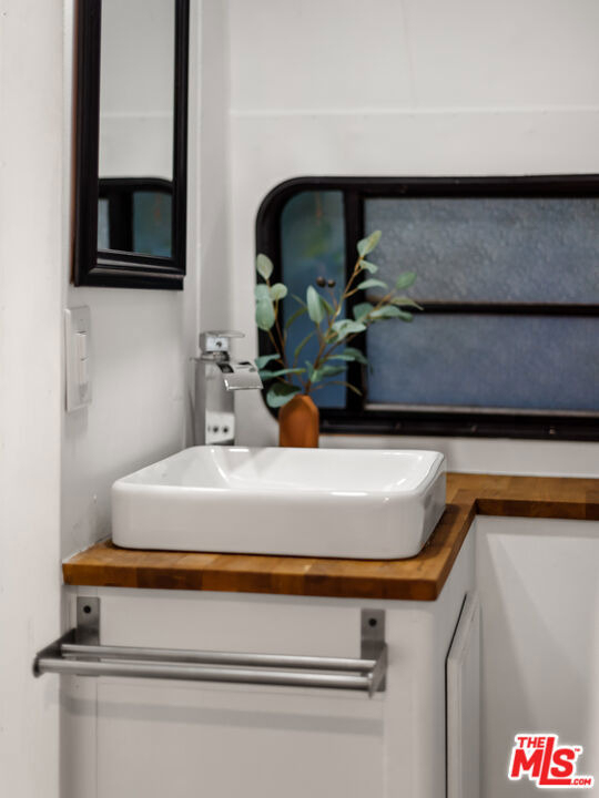 272 N Topanga - Photo 22