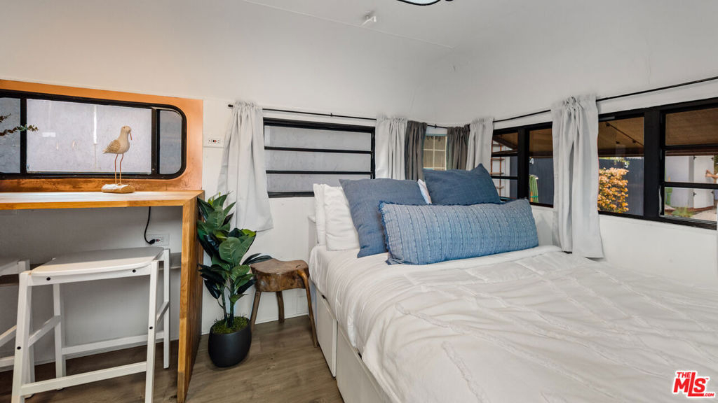 272 N Topanga - Photo 16