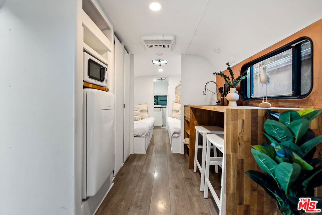 272 N Topanga - Photo 14