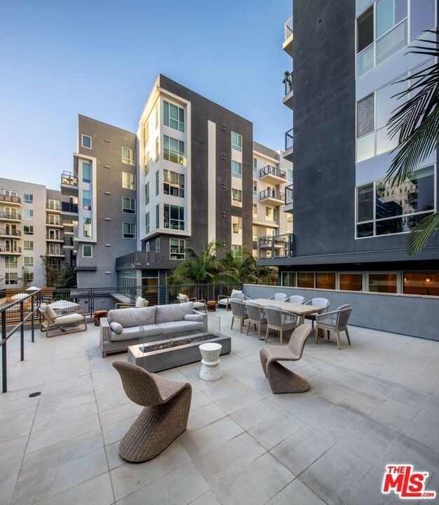 1120 W 6th Street - Photo 20