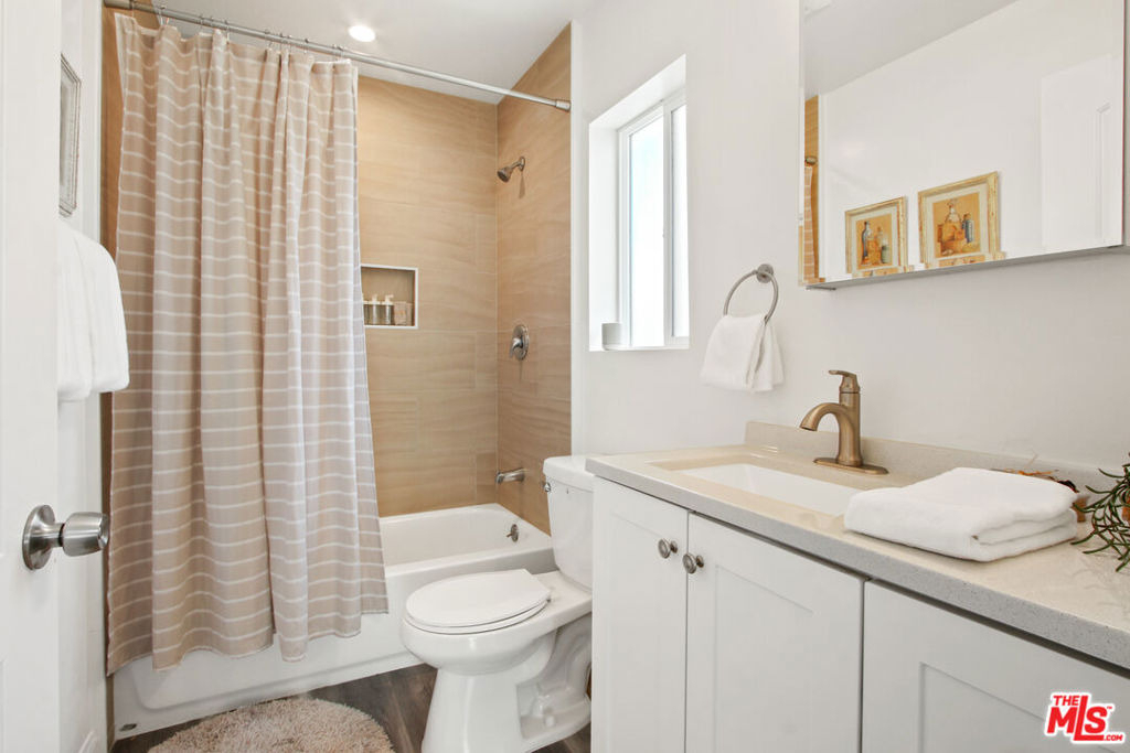 6438 Rhea Avenue - Photo 8
