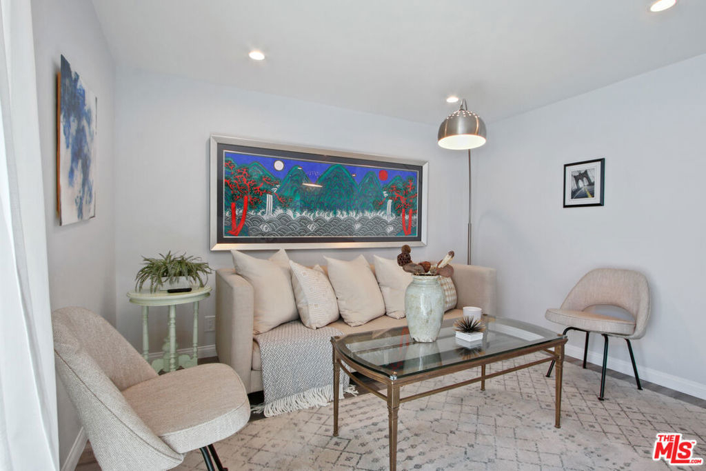 6438 Rhea Avenue - Photo 0