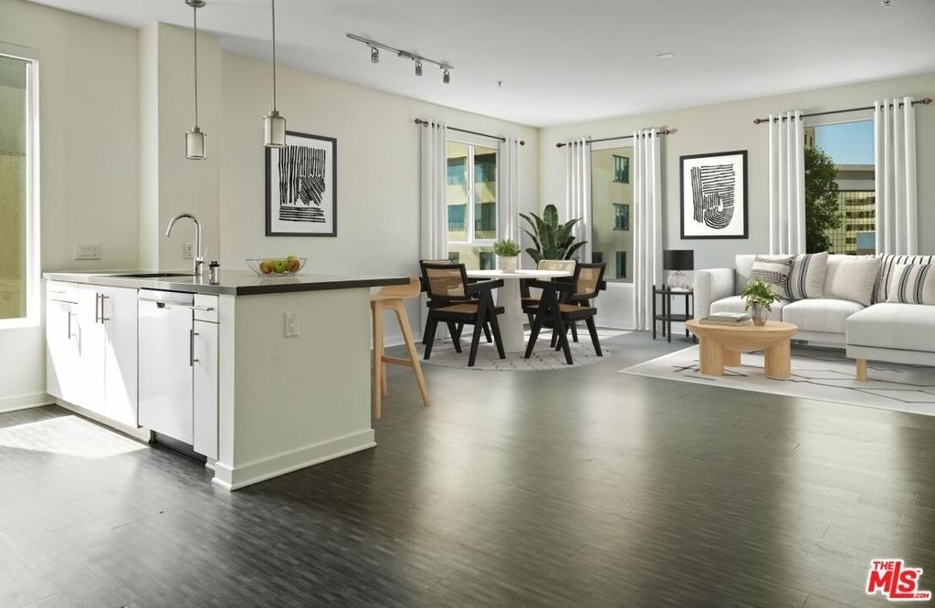 1120 W 6th Street - Photo 13