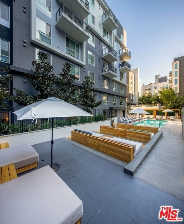 1120 W 6th Street - Photo 40