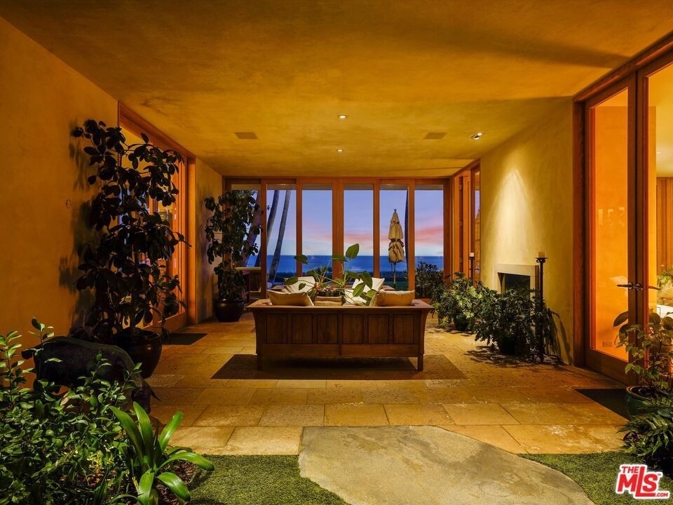 31280 Broad Beach Road - Photo 18